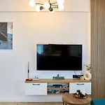 Good Vibes In Inifinity Pool&spa- Parking