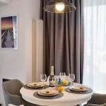 Good Vibes In Inifinity Pool&spa- Parking Apartament