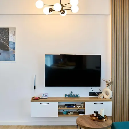 Good Vibes In Inifinity Pool&spa- Parking