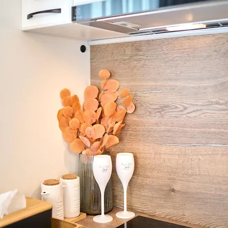Good Vibes In Inifinity Pool&spa- Parking Apartment *