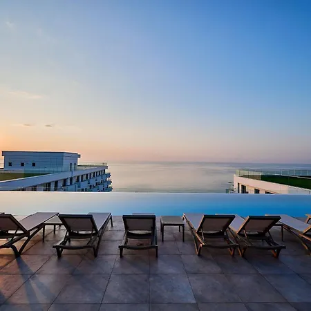 Good Vibes In Inifinity Pool&spa- Parking Mamaia